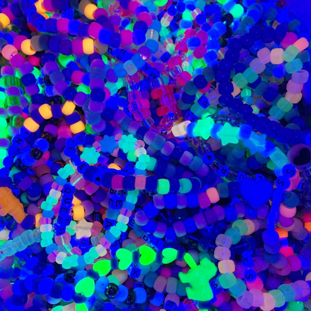 5 Random Rave Kandi Bracelets - Picture 3 of 3